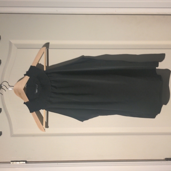 SHEIN - black halter top - Picture 5 of 6